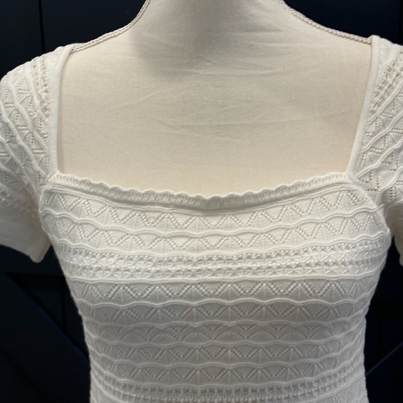 Hollister short-sleeve crochet-style twist dress - Picture 4 of 5